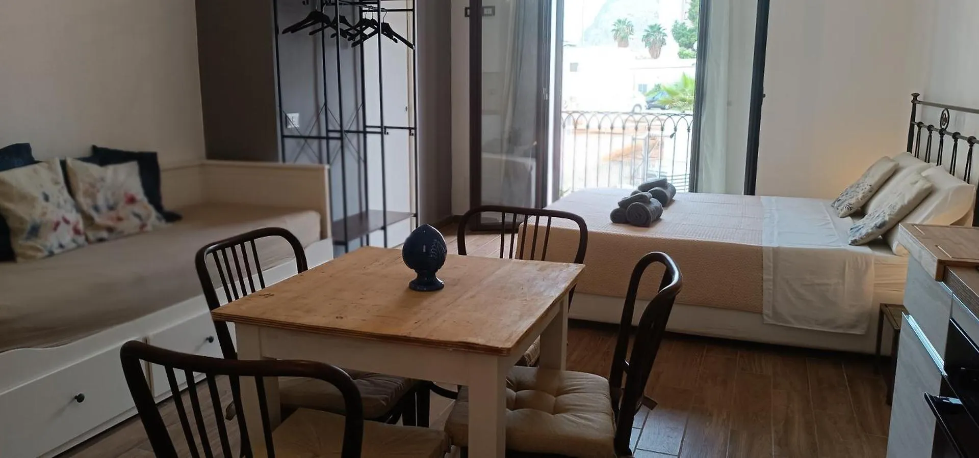 Metro 171 Loft Apartment Palermo 0*,